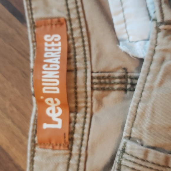 Lee Cargo shorts - Picture 2 of 5